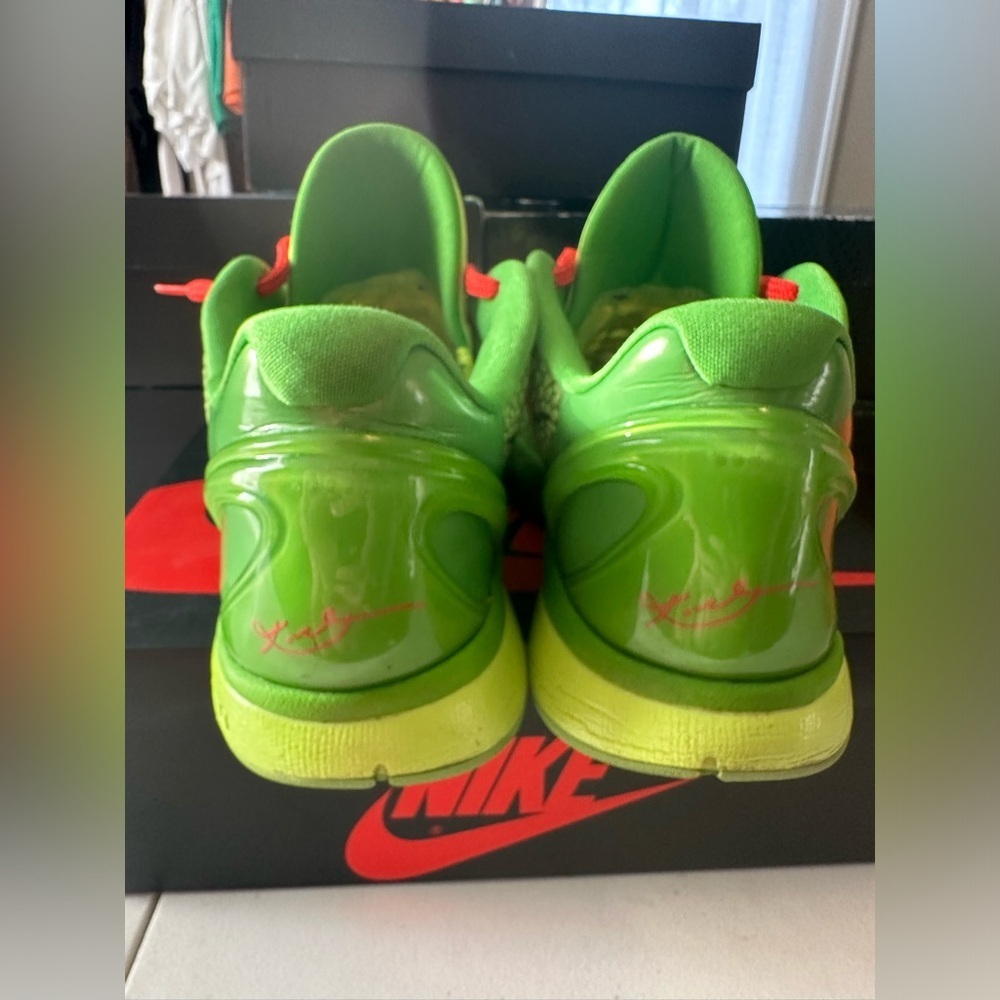 Nike Kobe 6 Grinch 2010 sz 11 VI - Picture 5 of 7